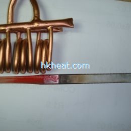 three parallel induction coils for heating knife